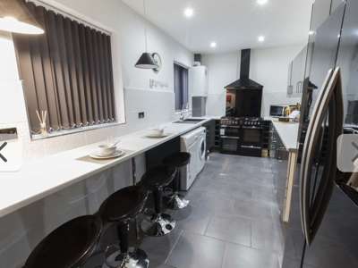 Toft Street image