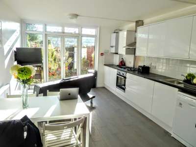 Illingworth Close image