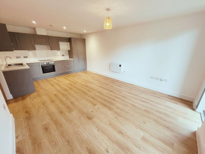 Stylish Unfurnished 2-Bedroom, 2-Bathroom Apartment – Old Station Gardens, Warrington image