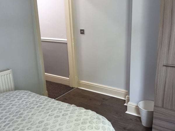 Executive En-Suite 5 Mins to Salford Royal ✅ image