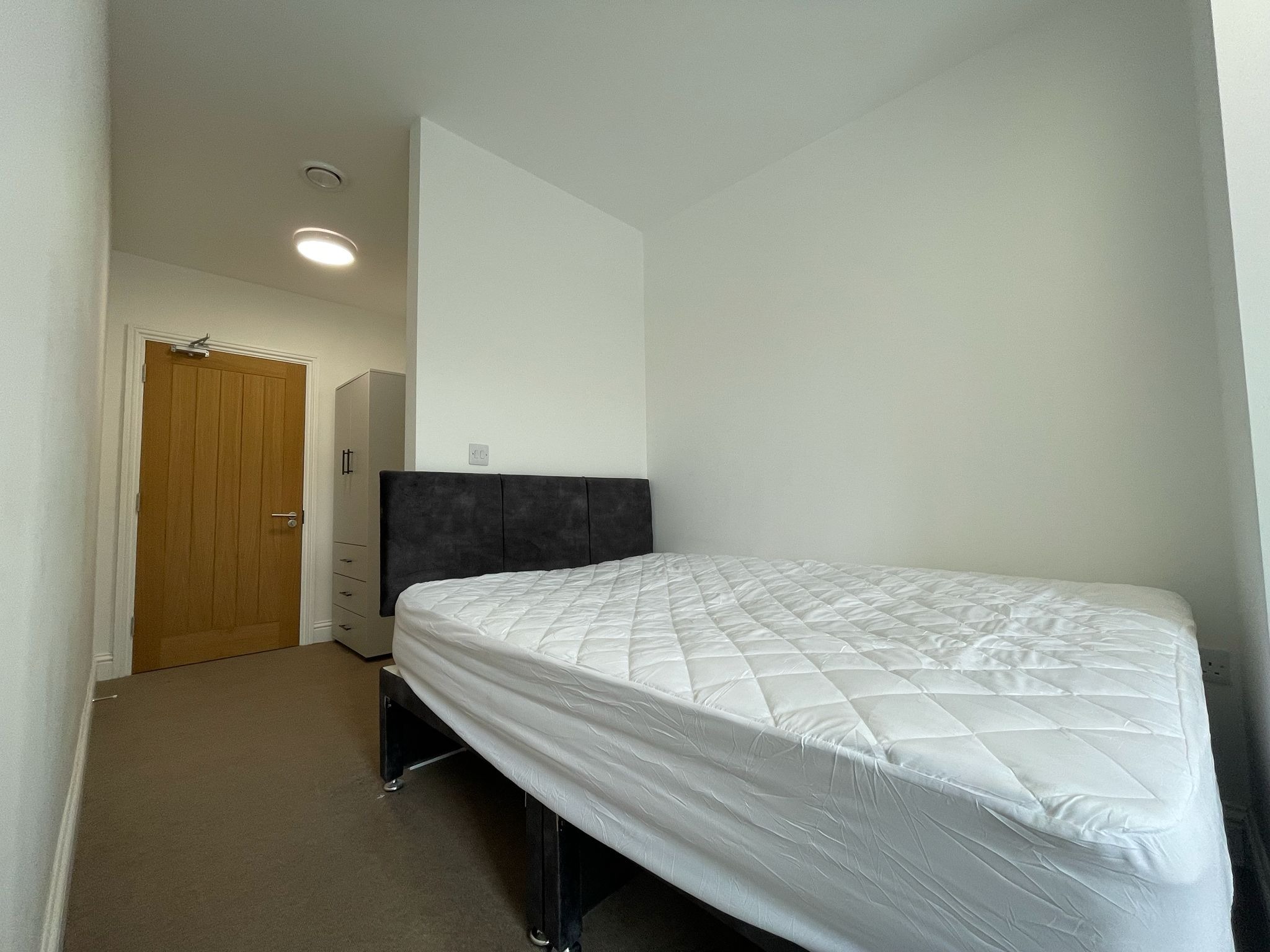 Modern Self-Contained Studio image