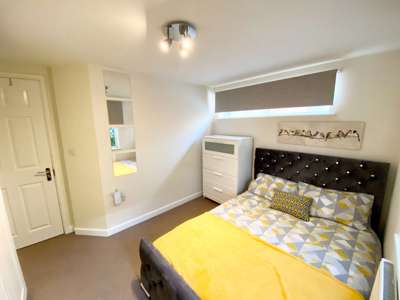 2 bed 1 bath Modern apartment image