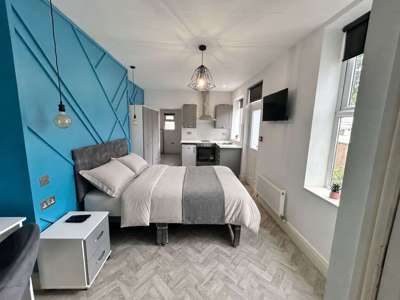 Livingstone Road image