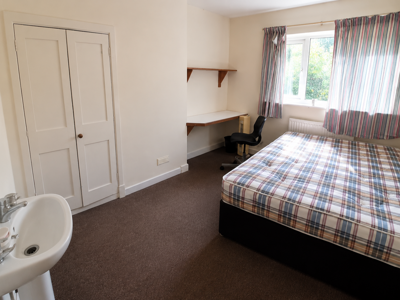 Cardwell Crescent image