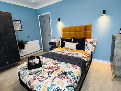 Immaculately Stylish Presented Property- East Ipswich - Woodbridge Road image