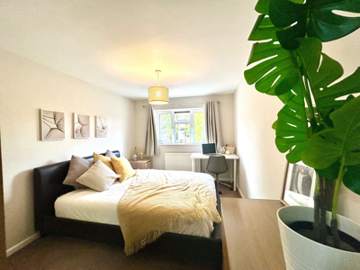 Worcester Close image