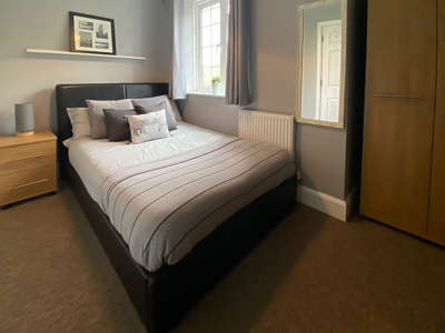 🚨Walking Distance To Cressex Business Park🚨 image
