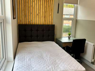 Colwick Road image
