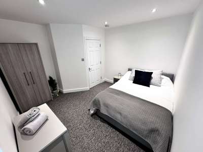 A Marvelous Houseshare for Rent in Brighton image
