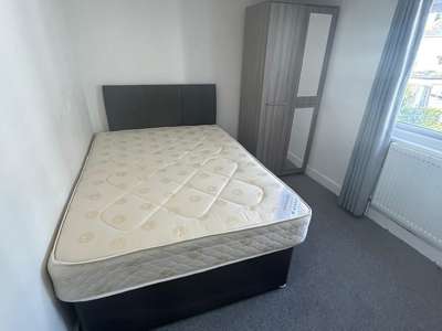 Prime Location Living - Newquay image