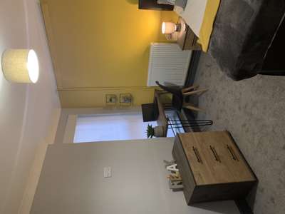 Spacious 5-Bedroom – Located near the hospital- Foxhall Road  image
