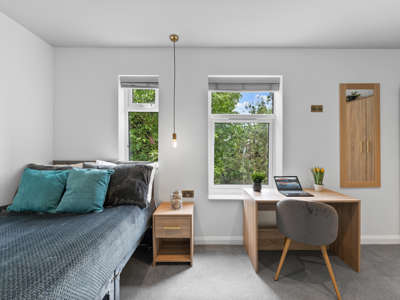 Beautiful House Share image