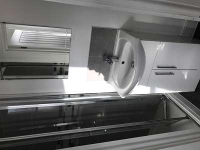 5 Bedroom all Ensuite image