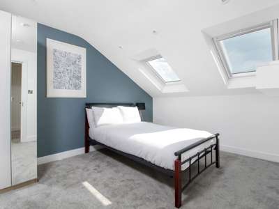 Powerscourt Road image