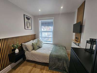 Heygate Avenue image