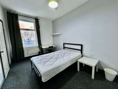 Manchester Road image