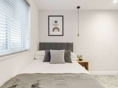 A Luxury Houseshare for Rent in Peterborough image
