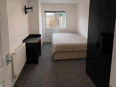 Shared House With All En-Suite Bedrooms  image
