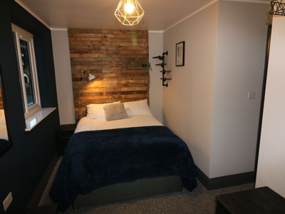 OX Living is proud to present this high-quality 7-bedroom co-living property, perfect for working professionals looking for stylish, stress-free living. image