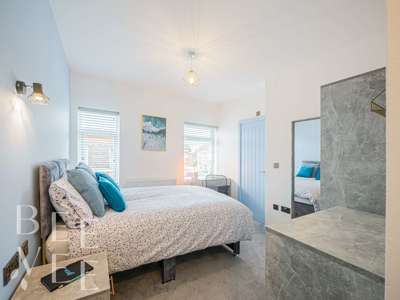 A Happy Houseshare for Rent in Peterborough image