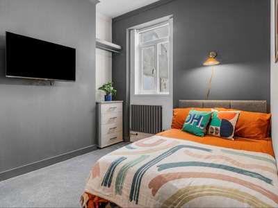  Stylish room | Bills Inc | Group of Five Swansea image