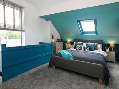 Maxwell Way image