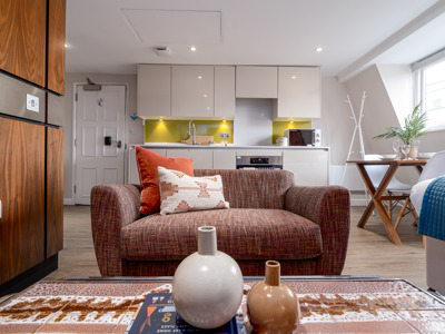 🏡 Your Bristol Student Era Starts Here image