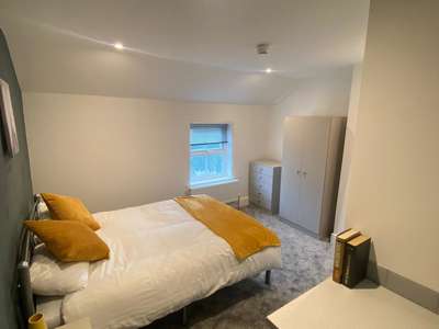 Barlby Road image