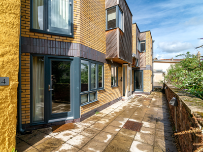 🏡 Live in a Piece of Bristol History image