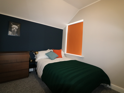 OX Living is proud to present this high-quality 6-bedroom co-living property, perfect for working professionals looking for stylish, stress-free living. image
