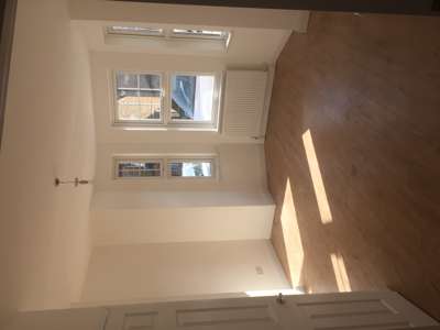Modern & Spacious Professional Houseshare in Epsom  image