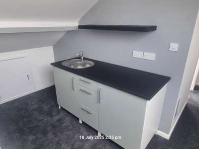 Double Room - En-suite - Central Torquay image