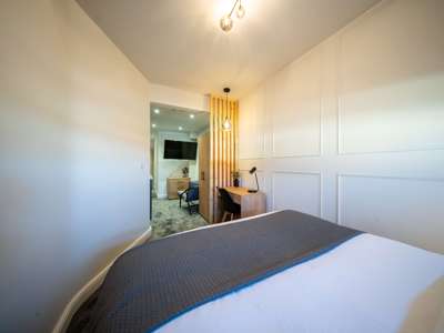 Luxury Double En-suite with Kitchenette Loft Room image