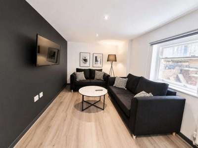 Flat 1, 8 Marmaduke Street image