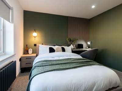 New Modern Luxury House Share in Great Ashby image