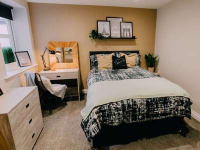 Award Winning 3-Bed Flatshare image