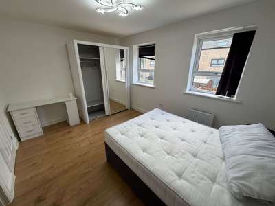 Mowbray Street image