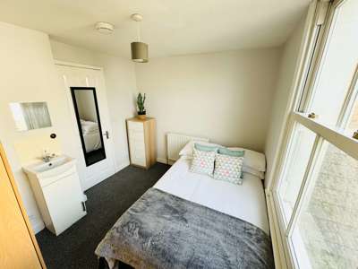 Lovely House Share in Brighton image