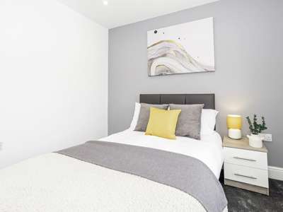 9 Shelley Close - Stunning Five-bedroom property in Headington image