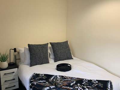 Ouse Apartment image