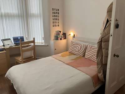 3 bed student house available for 24/25 Academic Year in Hall Lane, L7. image