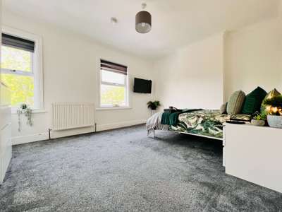 65 Great Whip Street  image