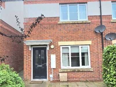 Lapwing Drive image