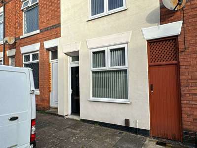 Warwick Street image