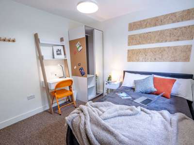 Modern All-Inclusive Co-Living in Watford image