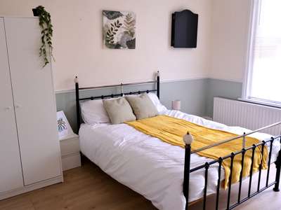 Shelbourne Road image