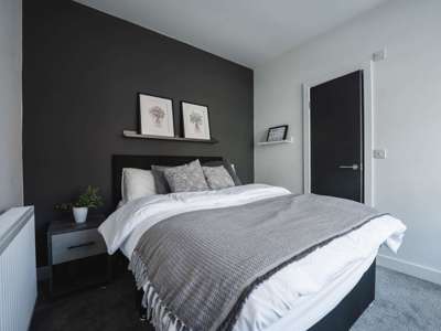 😍 Professional modern house share 😍 image